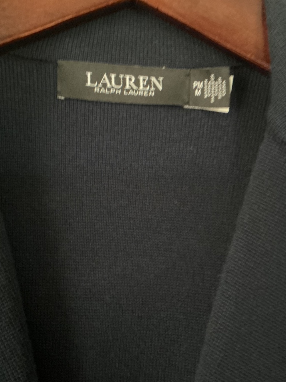 Beautiful Classic Lauren Ralph Lauren Navy Sweater Blazer w/ 3 gold buttons PM - Picture 5 of 8